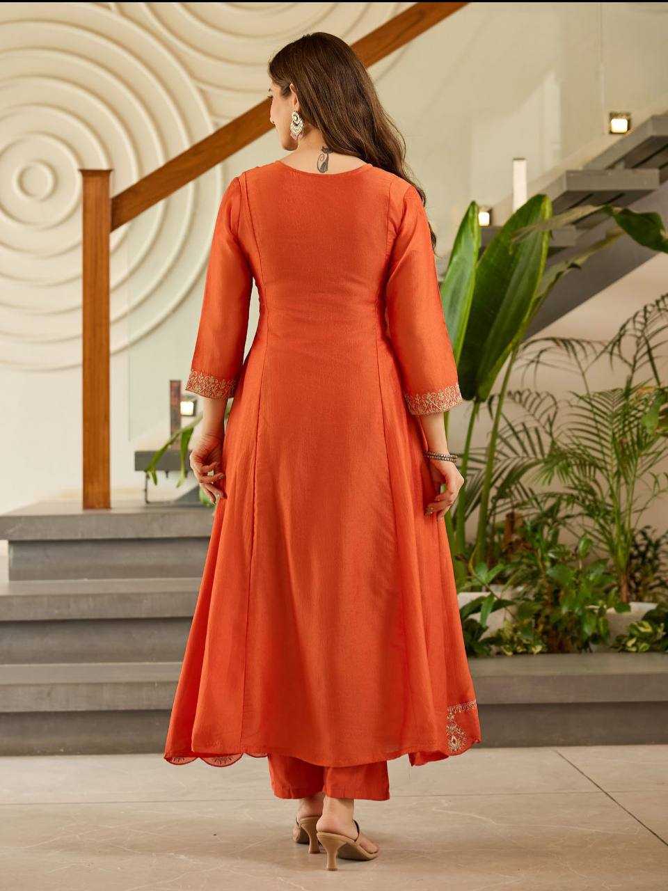 Vichitra Silk Kurti Bottom With Dupatta Embroidered